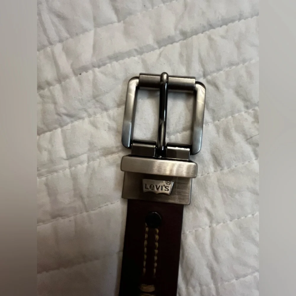 Levi’s black brown reversible boys belt